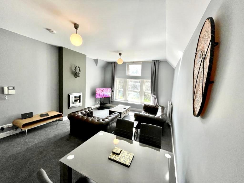 Serviced Accommodation Moray - Lesmurdie House Elgin Esterno foto
