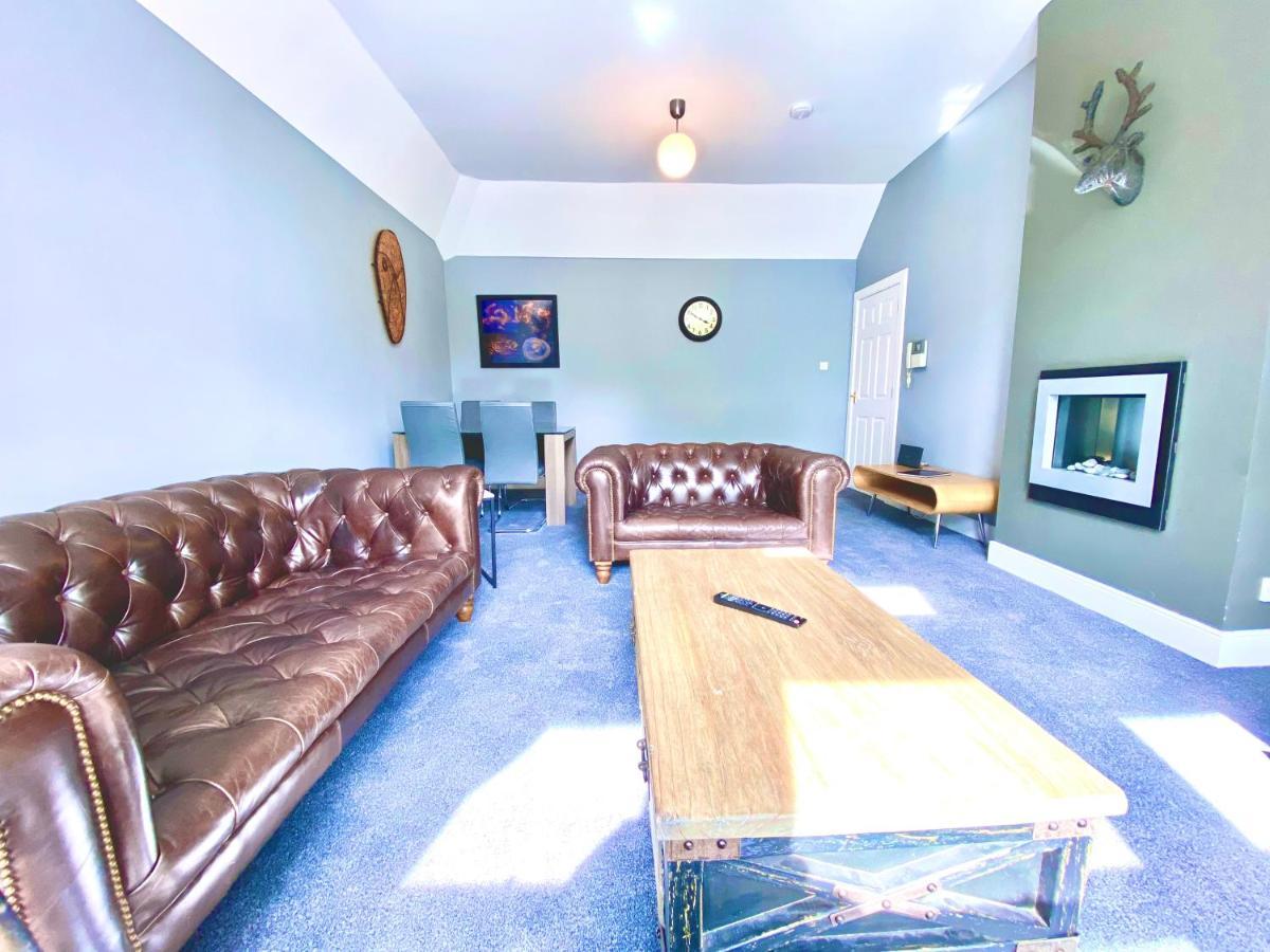 Serviced Accommodation Moray - Lesmurdie House Elgin Esterno foto